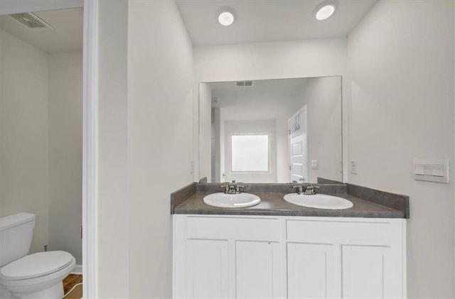 609 Azalea Bloom Drive, Loganville, NC 27616