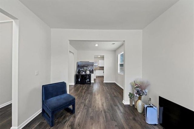 609 Azalea Bloom Drive, Loganville, NC 27616