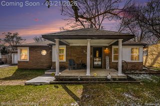 9079 Grove Drive, Northfield Township, MI 48189