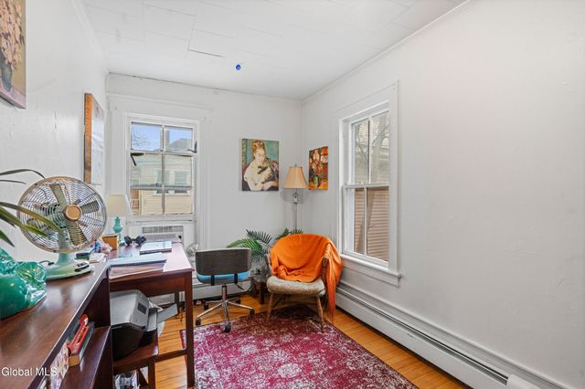 40 Cortland Place, Albany, NY 12203