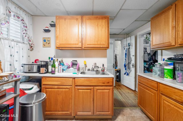 40 Cortland Place, Albany, NY 12203