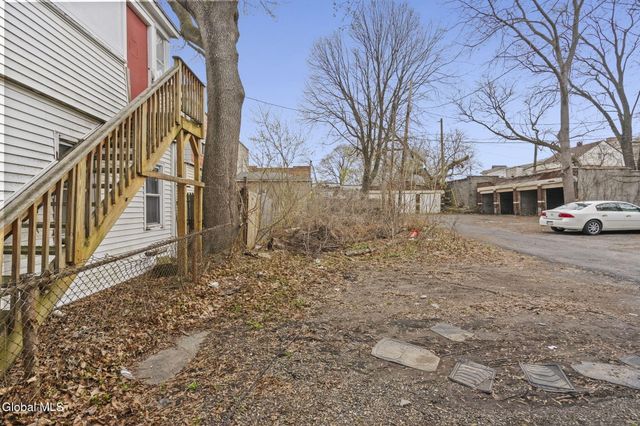 40 Cortland Place, Albany, NY 12203