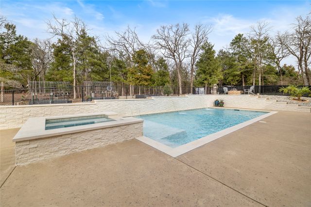 23316 FM 1995, Lindale, TX 75771
