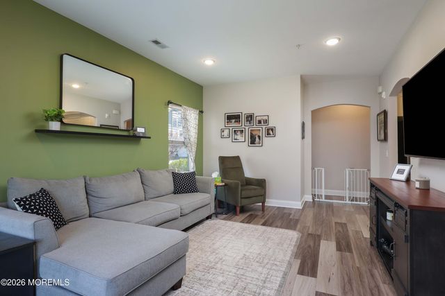 31 Emily Court, Hazlet, NJ 07730