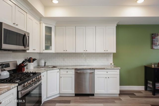 31 Emily Court, Hazlet, NJ 07730