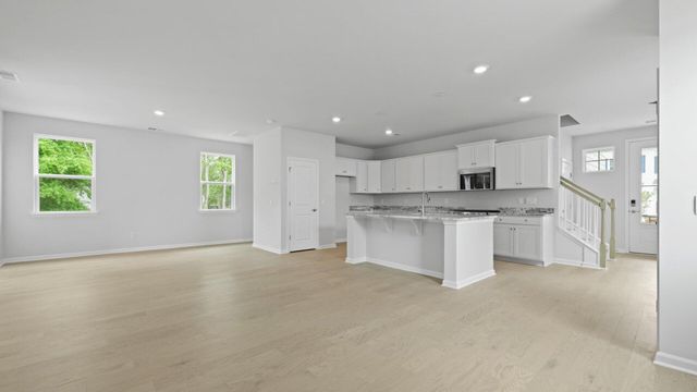 307 Dickerson Lane, Summerville, SC 29485