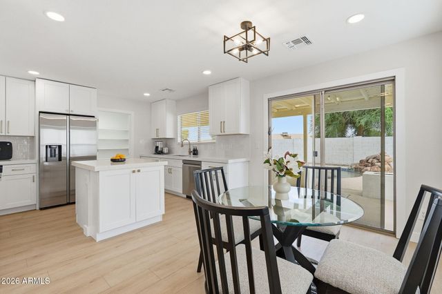 2300 W 22ND Avenue, Apache Junction, AZ 85120