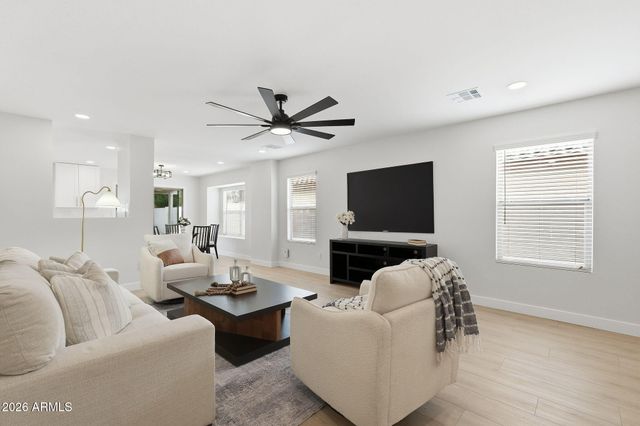 2300 W 22ND Avenue, Apache Junction, AZ 85120