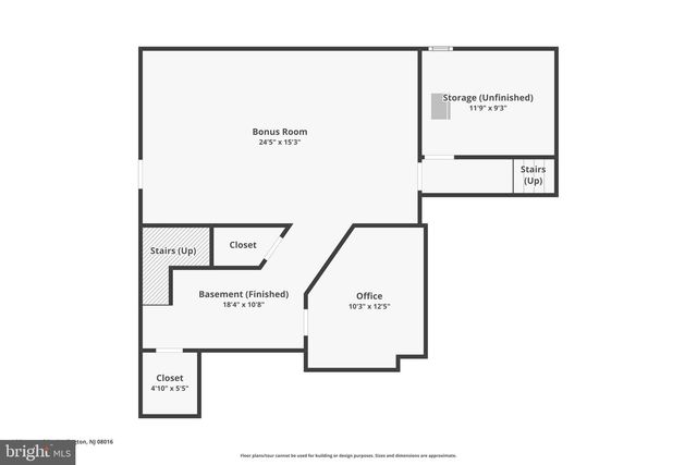 16 DOGWOOD DR, Burlington, NJ 08016