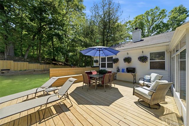 291 Locust Drive, Rocky Point, NY 11778