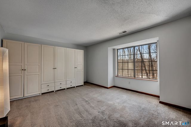 54 North Mountain Road 204, New Britain, CT 06053