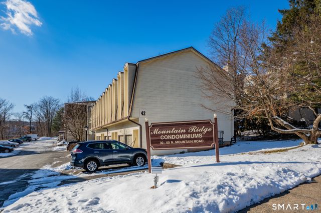 54 North Mountain Road 204, New Britain, CT 06053