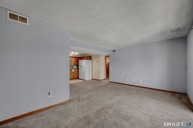 54 North Mountain Road 204, New Britain, CT 06053