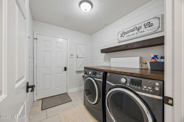 2411 GOLDEN BELL Lane, Fleming Island, FL 32003