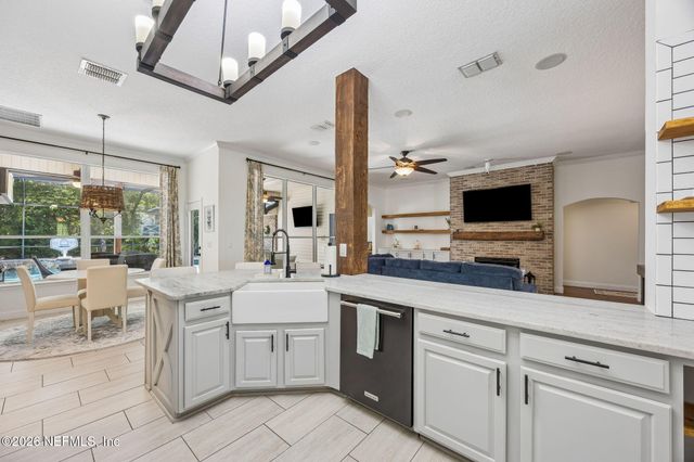 2411 GOLDEN BELL Lane, Fleming Island, FL 32003