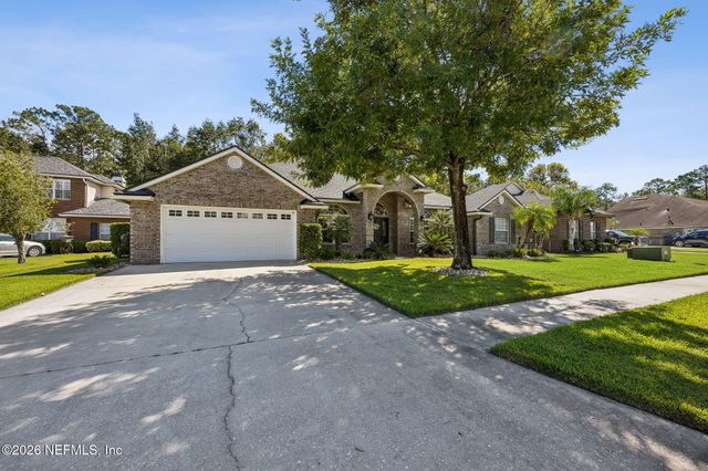 2411 GOLDEN BELL Lane, Fleming Island, FL 32003