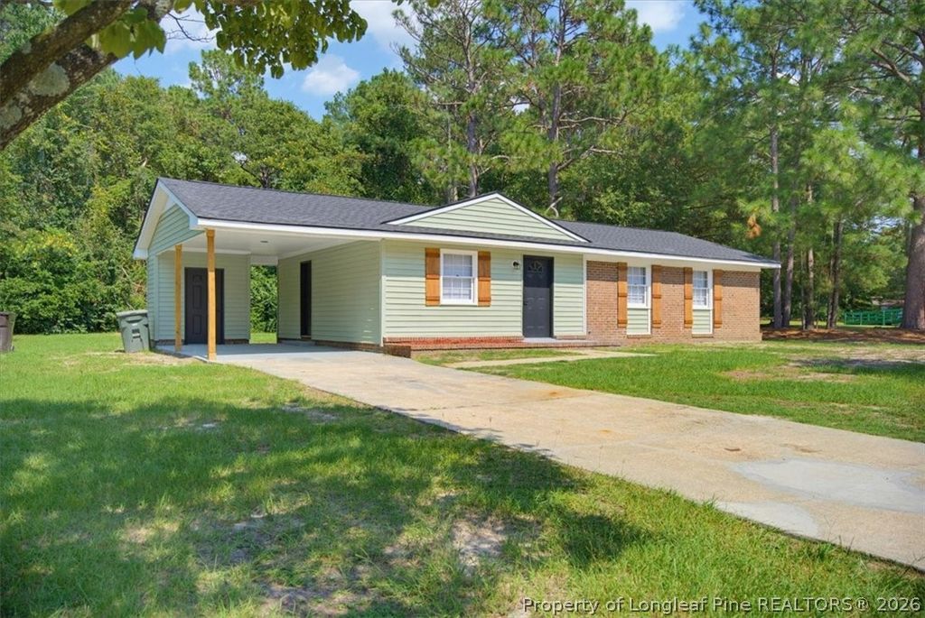 6612 Amanda Circle, Fayetteville, NC 28304 — exterior