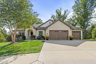 5437 STEEPLECHASE DR, Columbia, MO 65203
