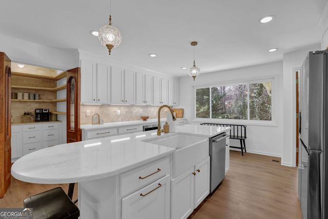 889 Fawn Way, Marietta, GA 30068