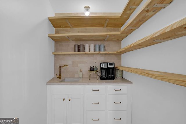 889 Fawn Way, Marietta, GA 30068