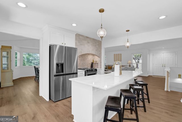 889 Fawn Way, Marietta, GA 30068