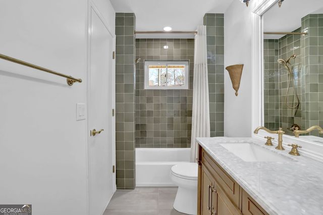 889 Fawn Way, Marietta, GA 30068