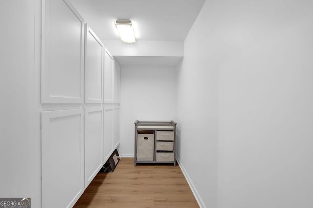 889 Fawn Way, Marietta, GA 30068