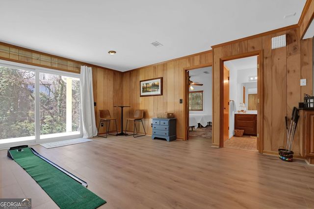 889 Fawn Way, Marietta, GA 30068