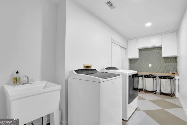 889 Fawn Way, Marietta, GA 30068