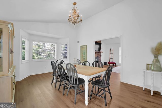 889 Fawn Way, Marietta, GA 30068