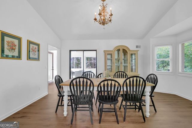 889 Fawn Way, Marietta, GA 30068