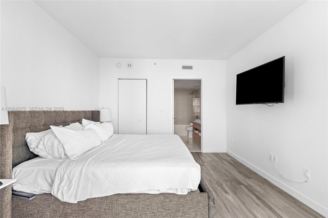 1300 S Miami Ave 4505, Miami, FL 33130