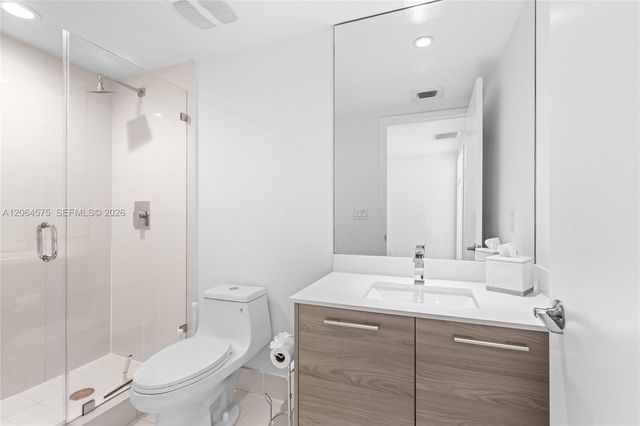 1300 S Miami Ave 4505, Miami, FL 33130