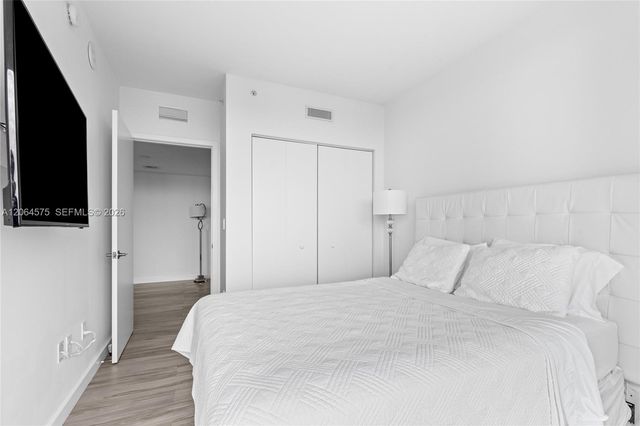 1300 S Miami Ave 4505, Miami, FL 33130