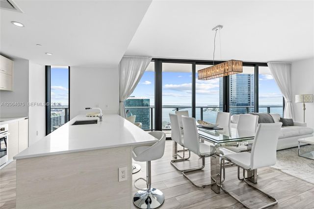 1300 S Miami Ave 4505, Miami, FL 33130