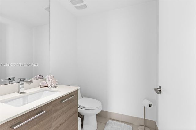 1300 S Miami Ave 4505, Miami, FL 33130