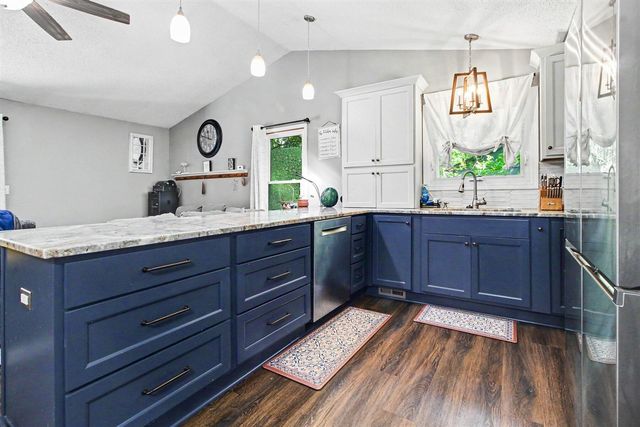 1633 N Hanlon Street, Westland, MI 48185