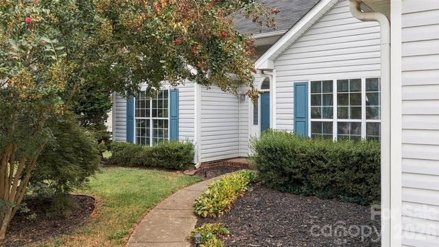 9123 Windknob Court, Huntersville, NC 28078