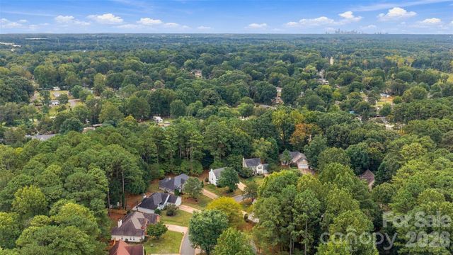 9123 Windknob Court, Huntersville, NC 28078