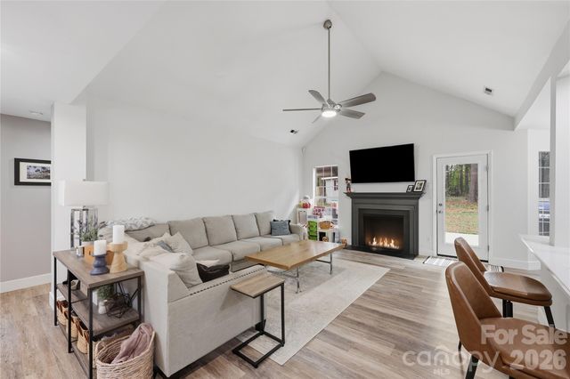 9123 Windknob Court, Huntersville, NC 28078