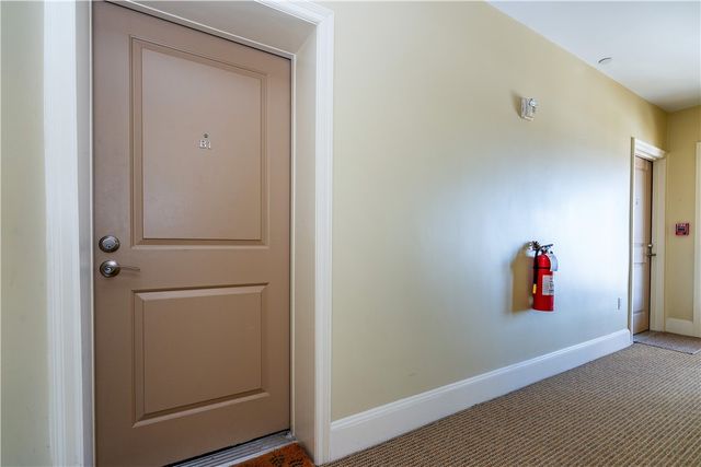 1180 Narragansett Boulevard B1, Cranston, RI 02905