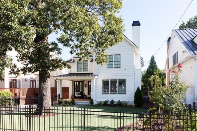 1555 Walker Avenue, Atlanta, GA 30337