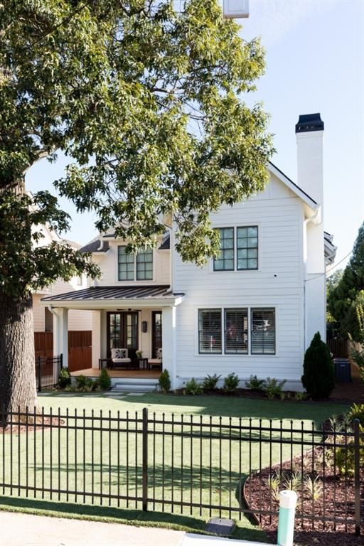 1555 Walker Avenue, Atlanta, GA 30337