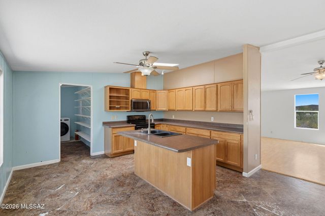 20234 E Skylar Way, Vail, AZ 85641