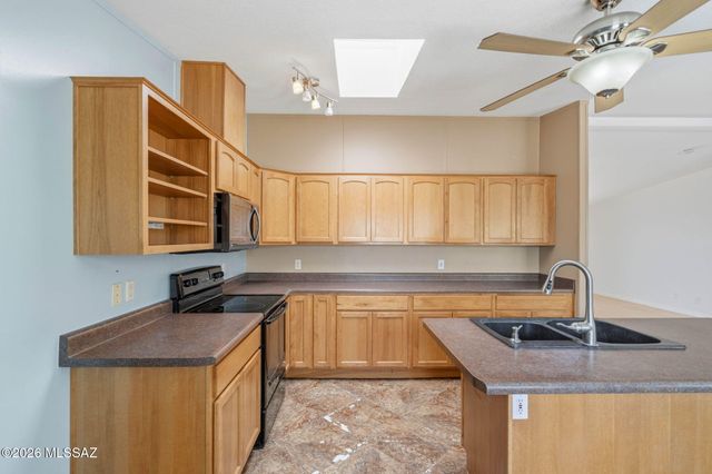 20234 E Skylar Way, Vail, AZ 85641
