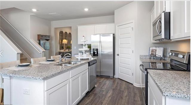 656 Whitman Lane, Stockbridge, GA 30281