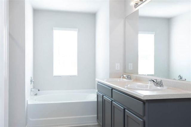 656 Whitman Lane, Stockbridge, GA 30281