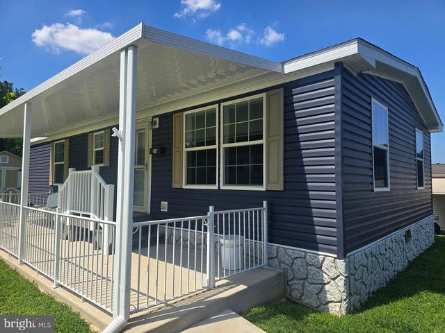 216 PARK DR, Media, PA 19063