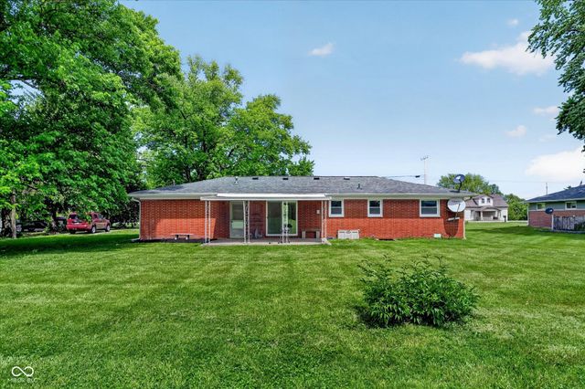 8065 W State Road 32, Thorntown, IN 46071