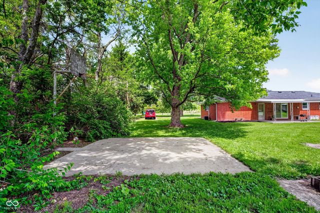 8065 W State Road 32, Thorntown, IN 46071